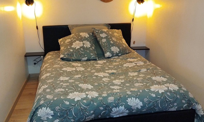 Gy Apartment | Appartement de la Fontaine