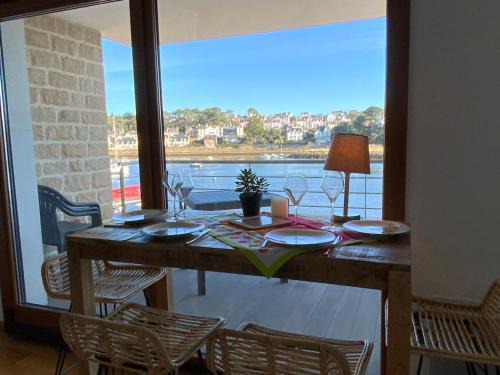 Audierne Apartment | Appartement Face à la Mer -Port d'Audierne