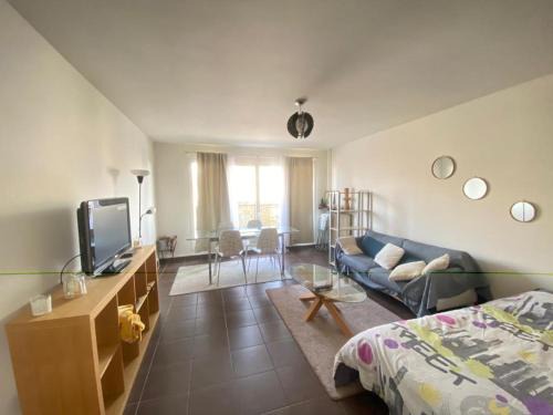 Le Bourget Apartment | Appartement familial proche de Paris