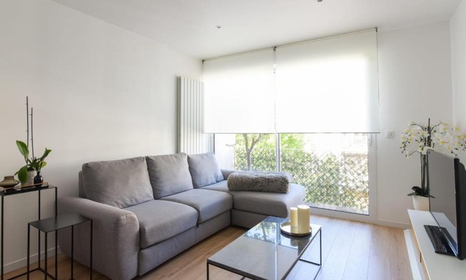 Parchamp–Albert Kahn Apartment | Appartement de l'Abondance - Welkeys