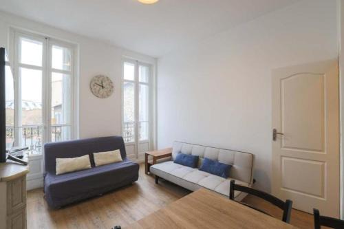 La Celle-sous-Gouzon Apartment | Appartement tout équipé 5 couchages proche Hôpital Européen