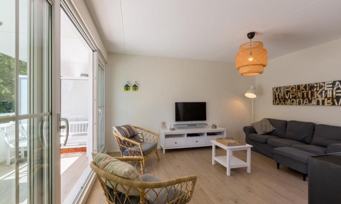 Dishoek Apartment | Appartement - Kaapduinseweg 13 Dishoek 13-k Luxe 6 personen