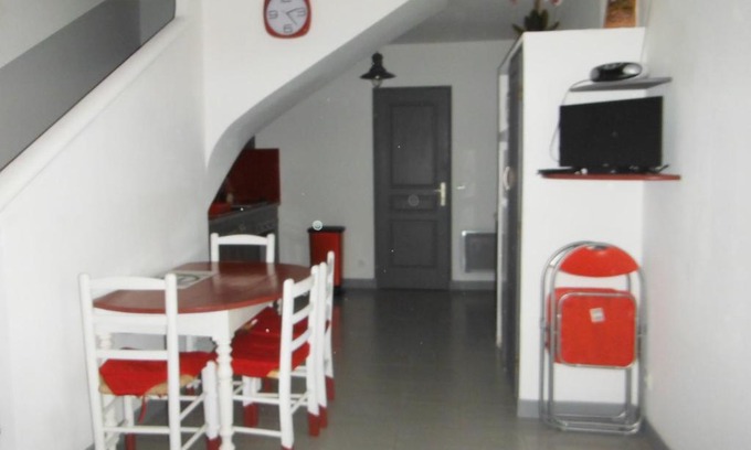 Mallemort Apartment | Appartement Le Romarin