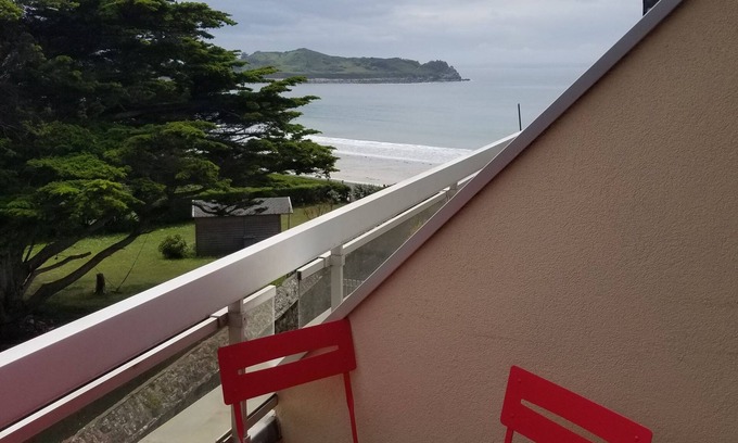 Trebeurden Apartment | Appartement les Pieds Dans L'eau