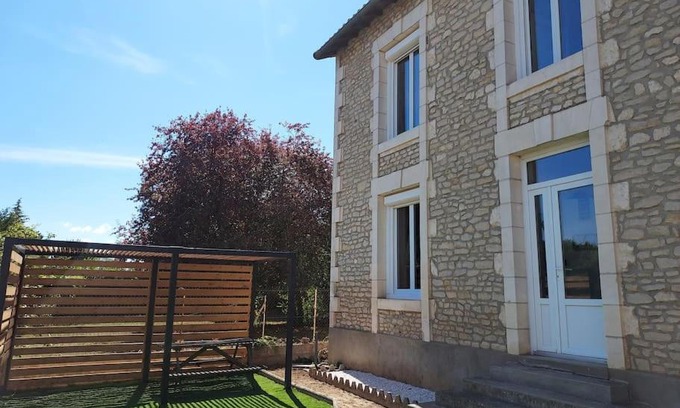 Jaunay-Clan Apartment | Appartement lumineux proche Futuroscope