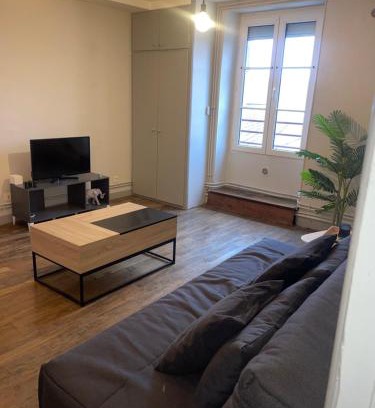 Montbard Apartment | Appartement meublé - 2 Chambres