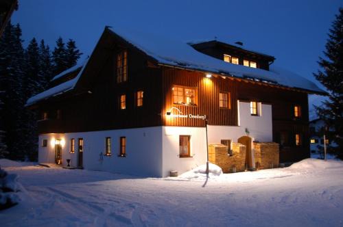 Lech am Arlberg Apartment | Appartement Omesberg 1