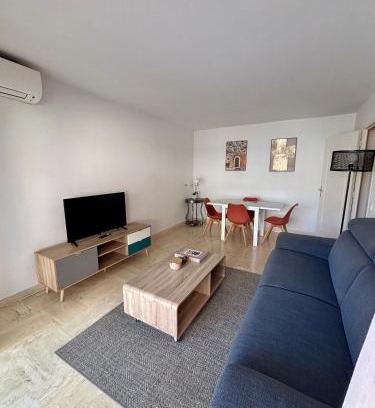 Sainte-Maxime Apartment | Appartement proche de la plage et du centre ville