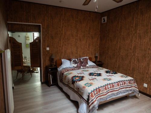 Soyaux Apartment | Appartement rénové sur le thème du Far West