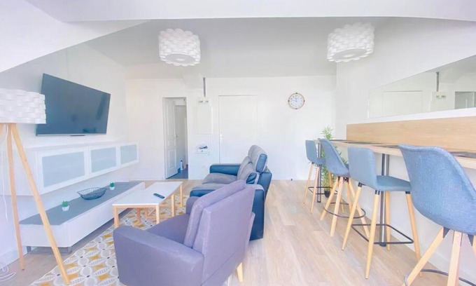 Laon Apartment | Appartement spacieux et élégant