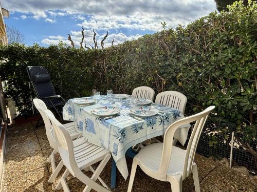 Argeles Plage Apartment | Appartement Studio cabine 4 couchages ARGELES SUR MER AR020-027