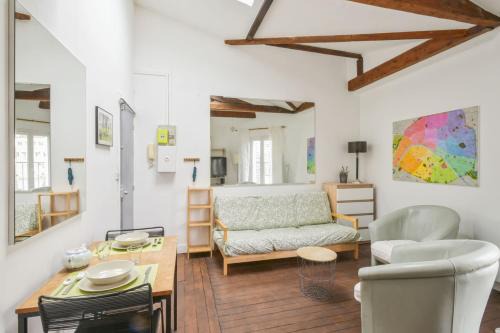 7th Arrondissement Apartment | Appartement Surcouf - Welkeys