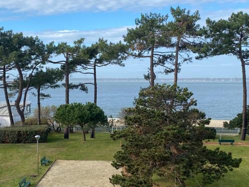 Arcachon Apartment | Appartement T2 bis avec balcon, parking et WIFI à Arcachon - FR-1-374-199