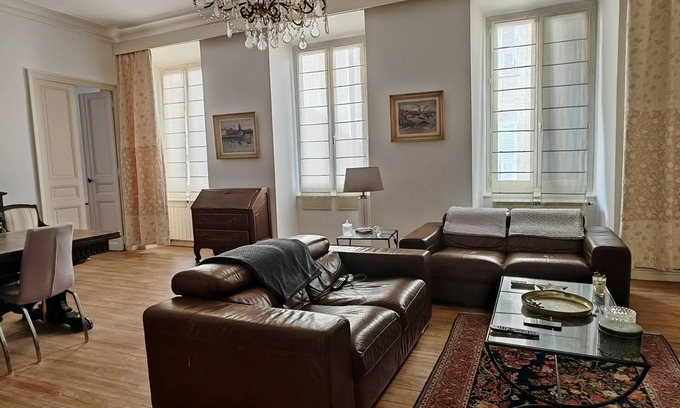 Corse-du-Sud Apartment | Appartement T5 au Coeur de la Vieille Ville Tout à Pied