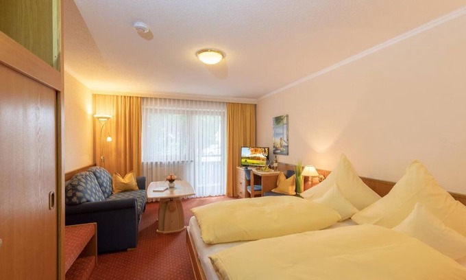 Safferstetten Apartment | Appartement Typ D | gemütliches Appartement mit Balkon/Terrasse