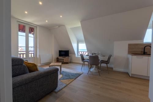 Benerville-sur-Mer Apartment | Appartement Vue Mer à Deauville