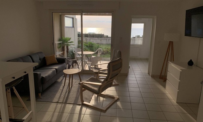 Pentrez House | Appartement vue mer/Apartment with sea view
