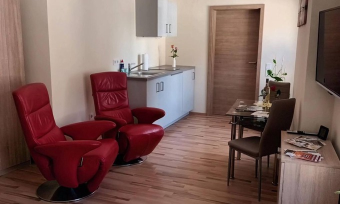 Bernkastel Bed & Breakfast | Appartement Weinprinzessin - Appartements "zur Burg"