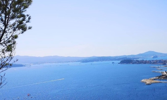 Cabasse Apartment | Appartment in Villa on the first floor