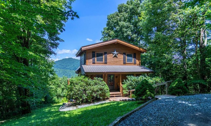 Banner Elk House | Apple of my Eye