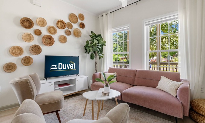North Charleston House | Apple Street Retreat: Newly Renovated 3BR Haven