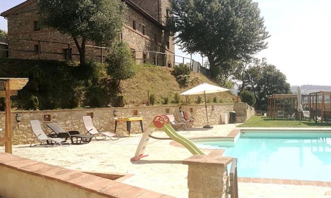 Fratta Apartment | Appto Ortensia 1 Bedroom, Living Room,bathroom