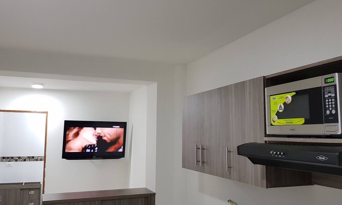 Buenos Aires Apartment | Apstudio Tranvia - Mall la central - Opening Price