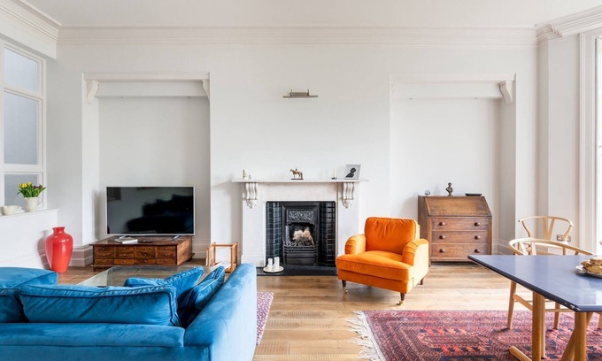 York Apartment | Apt. 2, 2 Driffield Terrace · Bright & Spacious 2-Bed Apartment in York I Pass The Keys