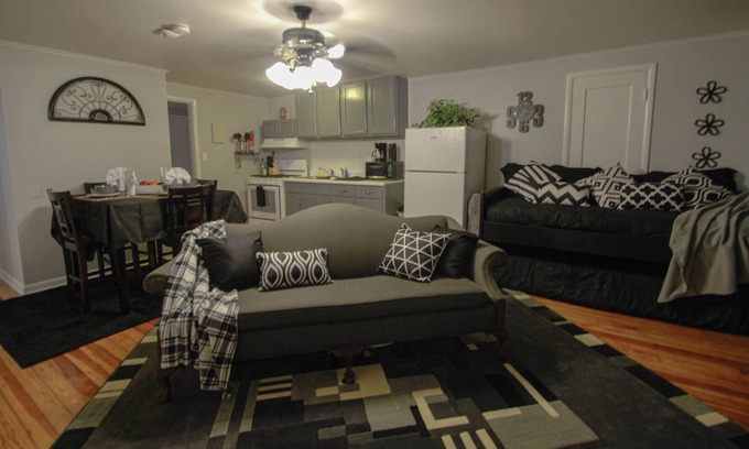 Sapulpa Apartment | Apt B Serenity in Sapulpa - 15 minutes to downtown Tulsa