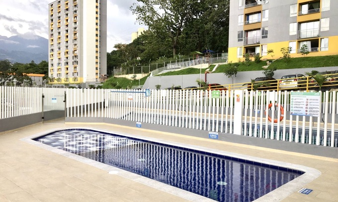Bucaramanga Apartment | Apt con Vista a la Naturaleza, Para Trabajo Remoto, Wiffi y Plataformas