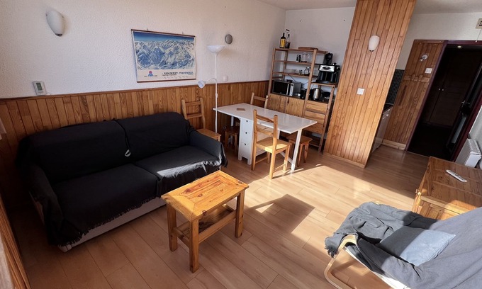 Piau Engaly Apartment | Apt Pied des pistes, sleeps 6 Piau Engaly, valley view