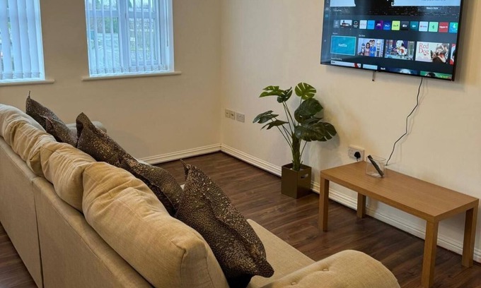 Manchester Apartment | Apt Sleeps5-Parkg-Netflix-near city centre/Etihad