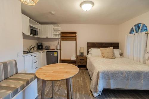 Comuna 2 Apartment | Apto estudio 1 en Prado santa Marta