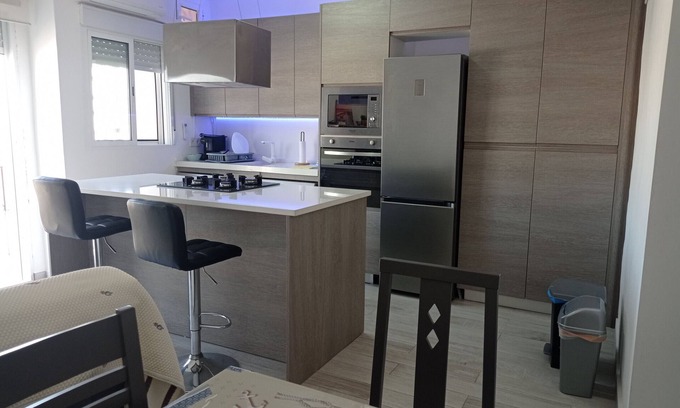 Grao de Gandia Apartment | Apto. TINGLADOS puerto Solo Familias!