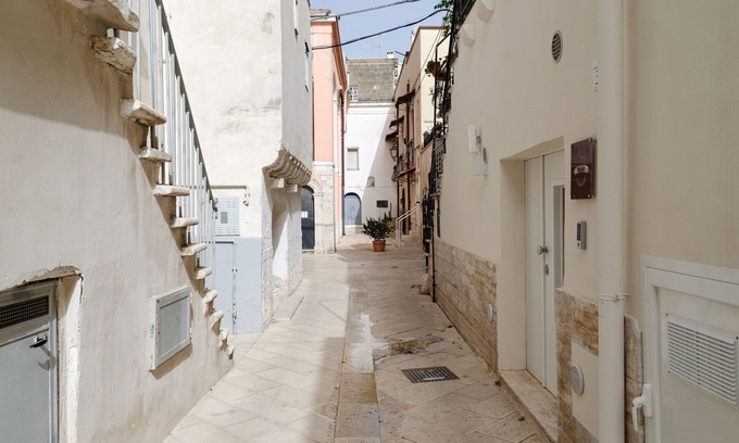 Adelfia Apartment | [ApuliaLux] ACA Luxury Suite with Jacuzzi