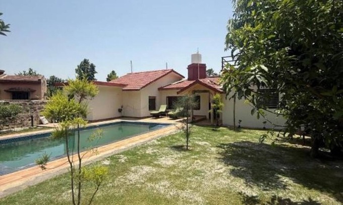 Taoru Villa | Aravali Farm Gurgaon