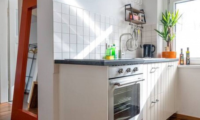 Zentrum-Ost Apartment | Arbio I Retro Apart in Leipzig center