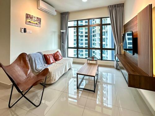 Taman Daya Apartment | ARC Austin Hills Poolview 2B2B
