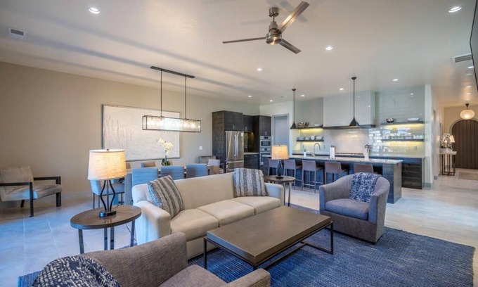 Santa Clara House | Arcadia 5 | Poolside * PRIVATE Hot Tub * Sleeps 18