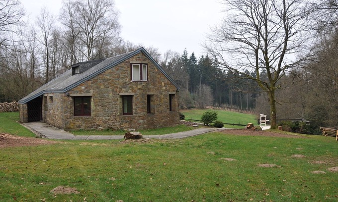 Stoumont House | Architect’s Gem in Stoumont