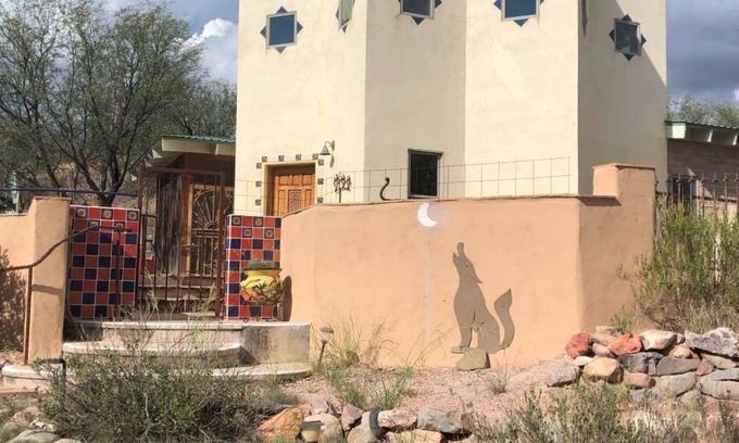 Patagonia Cottage | Architectural Gem in Patagonia, AZnPrivate 1-bedroom cottage with great views