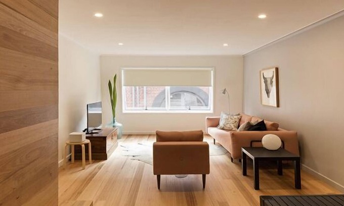Chinatown Apartment | Architecturally Designed 2 Bedroom Apartment right by Parliament House