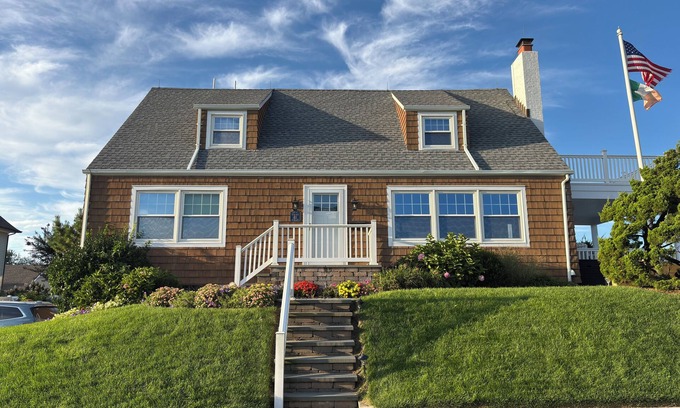 Sea Girt House | Are you looking to wake up to the perfect sunrise every morning?