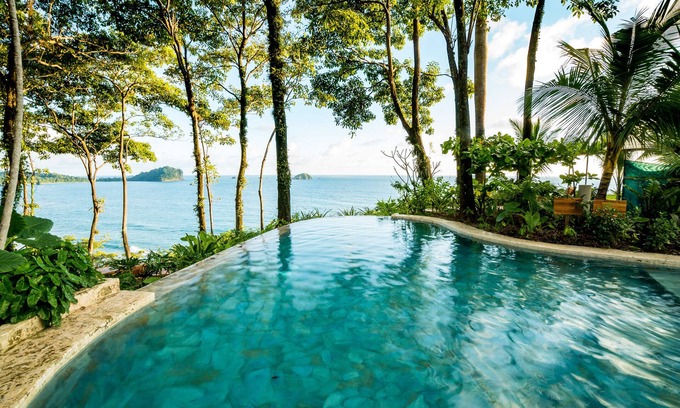 Manuel Antonio Resort | Arenas Del Mar Beachfront & Rainforest Member of the Cayuga Collection