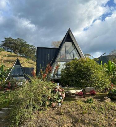 Buenavista Cabin | AREWÁ Biohabitat
