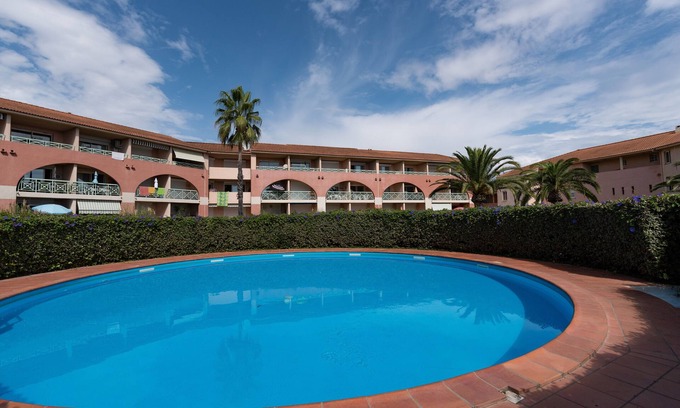 Moriani-Plage Apartment | Arinella - Studio avec piscine vue mer à 2 min à pied de la plage