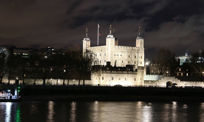 The City of London Apartment | Around the Corner from St Paul's Cathedral