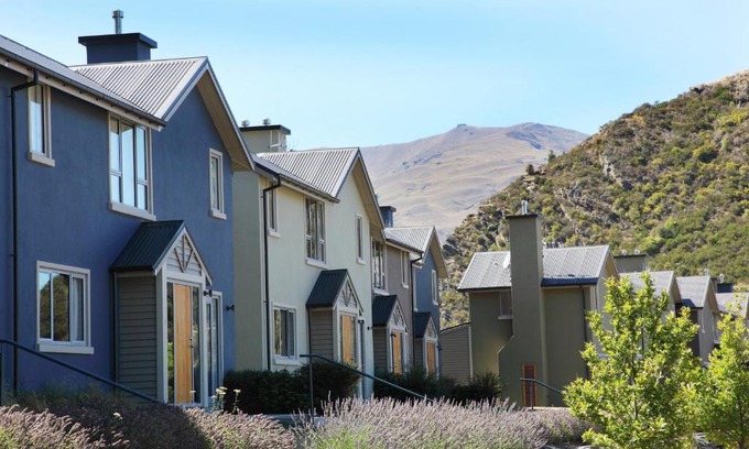 Arrowtown Apartment | Arrowfield Apartments