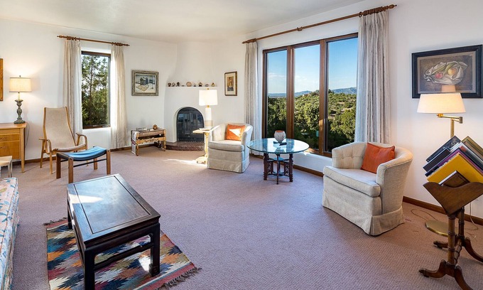 Santa Fe House | Arroyo's Edge | Pets, Near Trails and Downtown