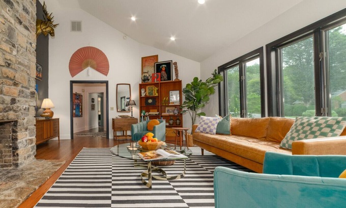 Lexington House | Art-forward Downtown Lexington Home